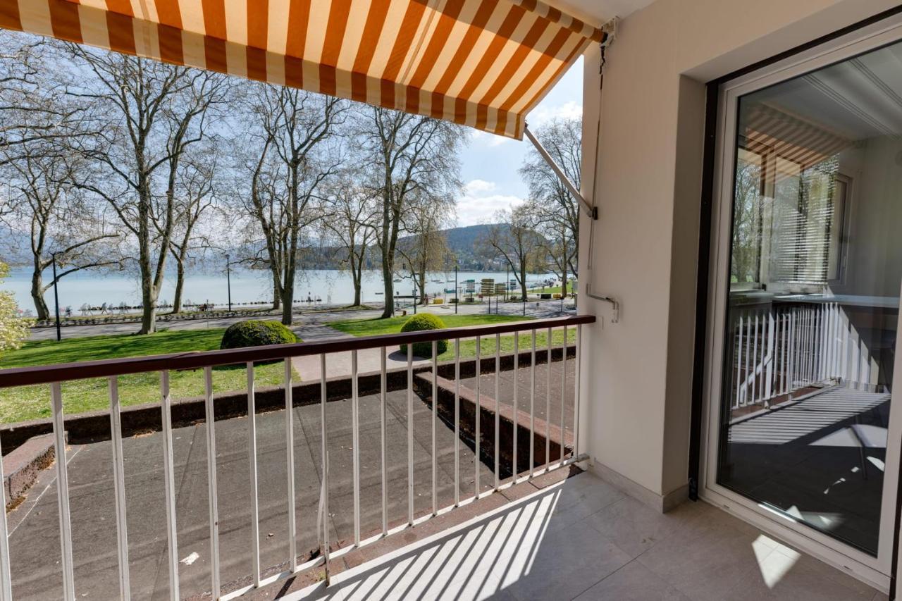 Swan Lake - Design Apartment Facing Lake Annecy Exterior photo