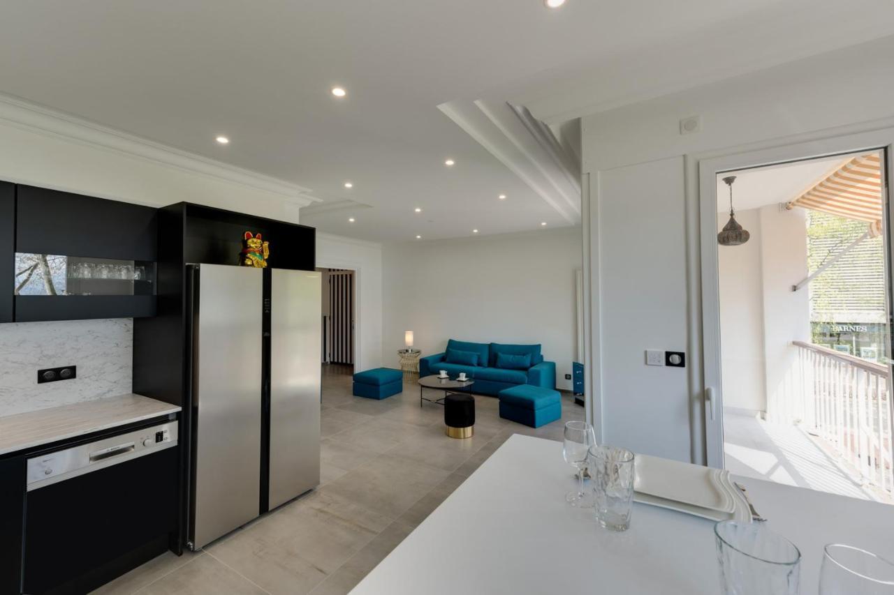 Swan Lake - Design Apartment Facing Lake Annecy Exterior photo