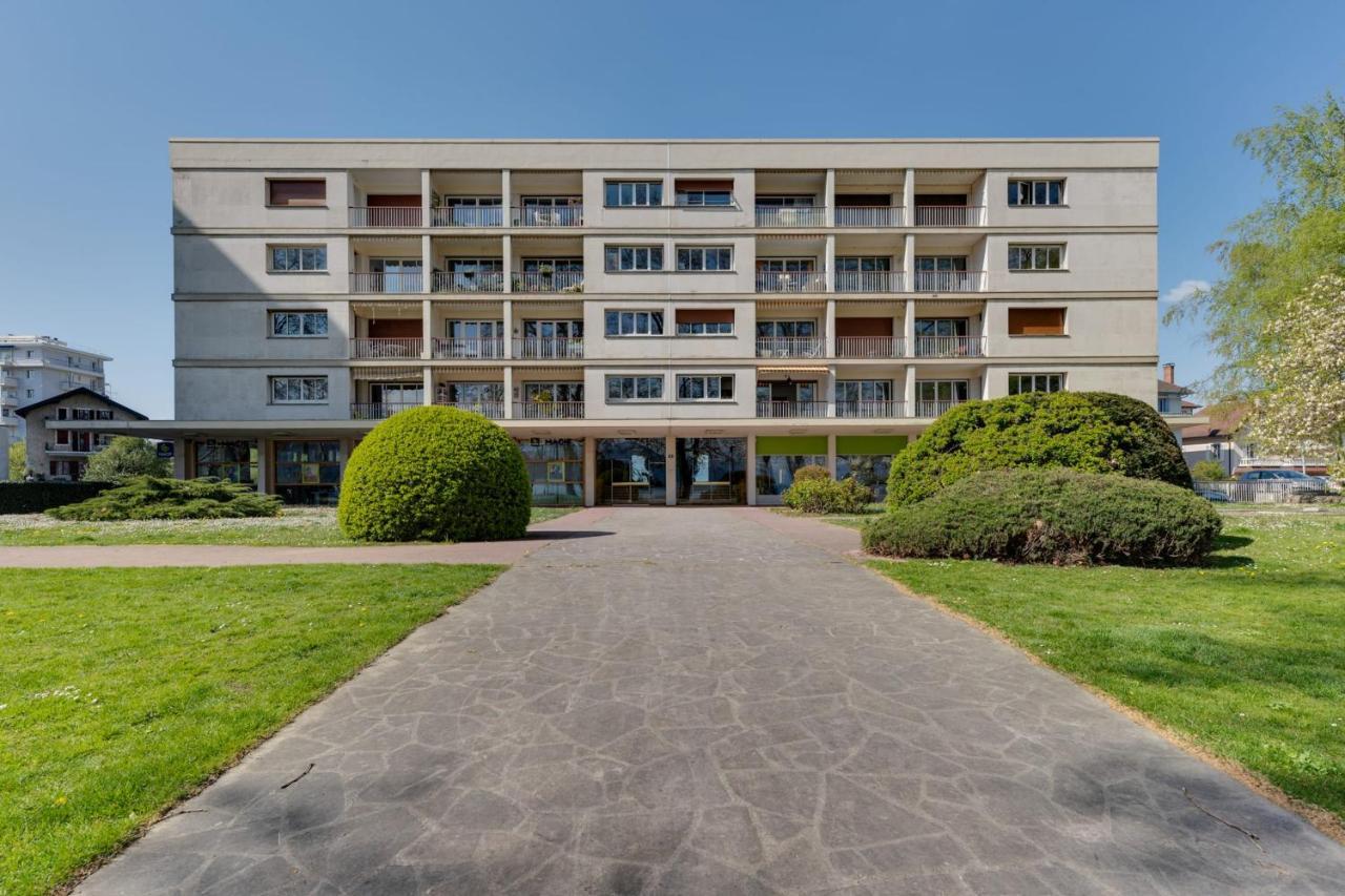 Swan Lake - Design Apartment Facing Lake Annecy Exterior photo